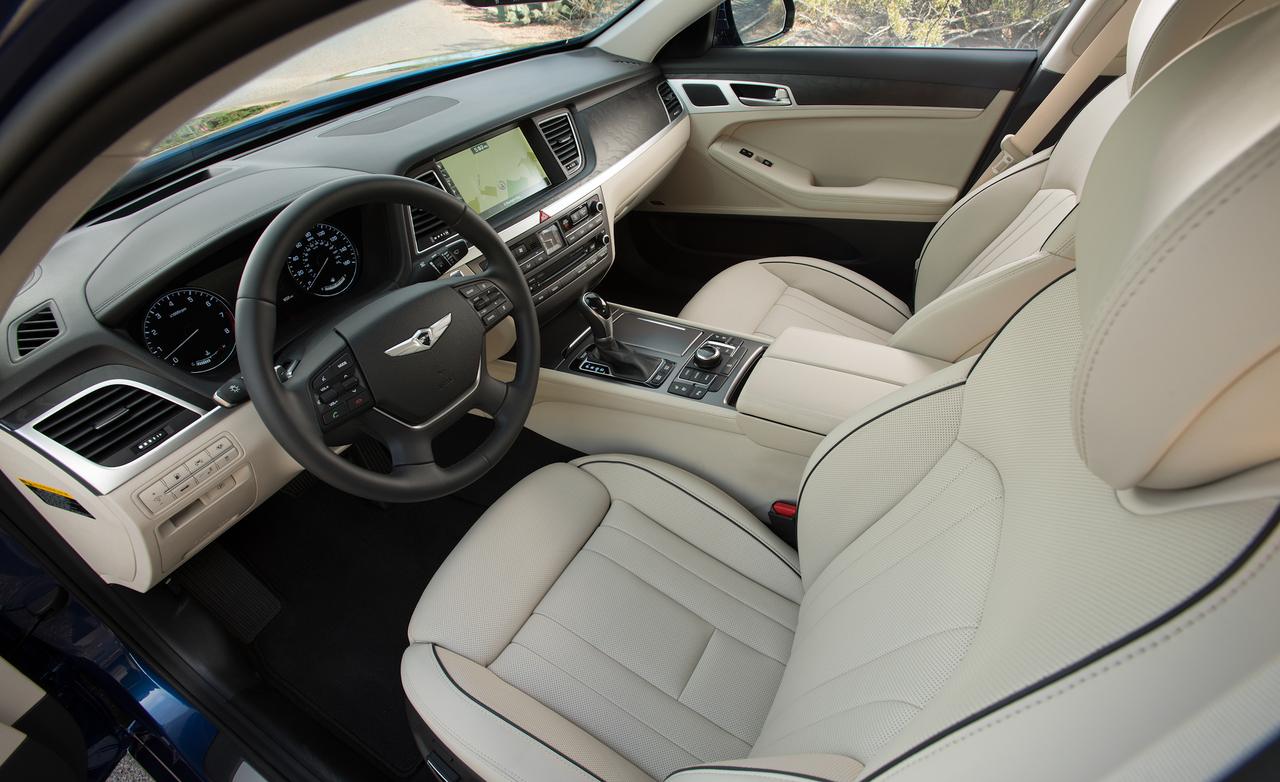 2015 Hyundai Genesis 5.0 Interior