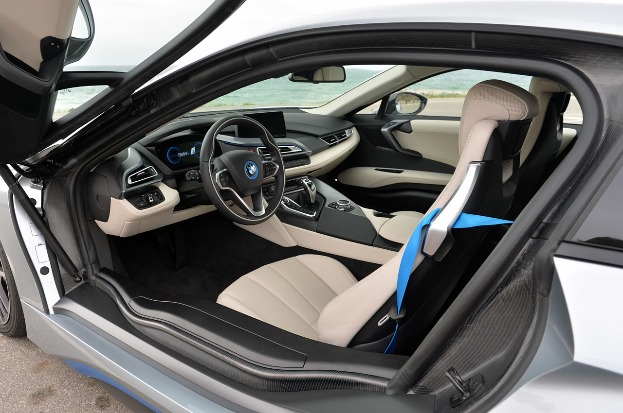 2015 BMW i8 Interior Design